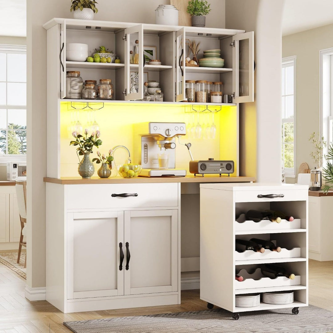 140cm Kuechenschrank mit Rollwagen Weiss Hochschrank mit LED-Beleuchtung Pantryschrank mit Weinglasregal Weinregal