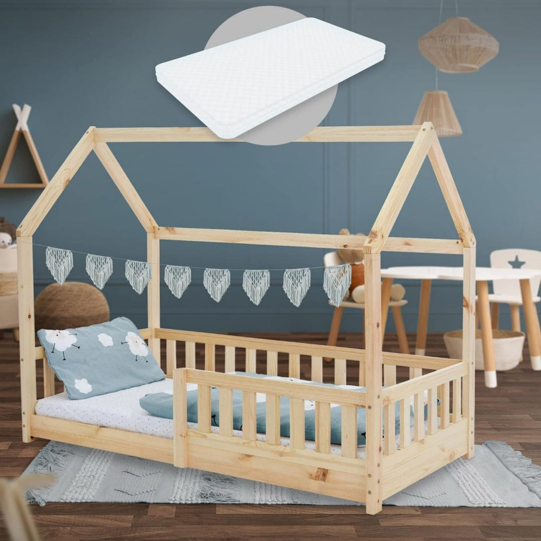 Kinderbett mit Matratze natur 80x160 cm Rausfallschutz Dach und Lattenrost